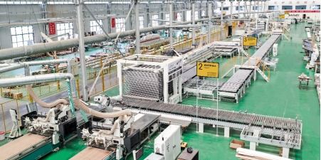 板式家具企業(yè)邁向未來 以4G智能設(shè)備為核心的智能制造與智能工廠建設(shè)